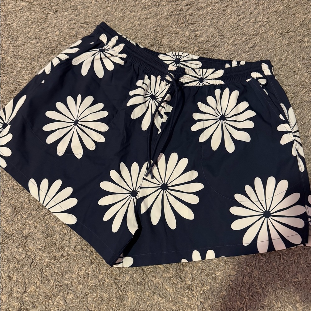 Outdoor voices loose shorts